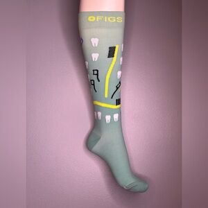 FIGS Compression Floss Like A Boss Dentist Socks Size Small S Dental Brush Teeth